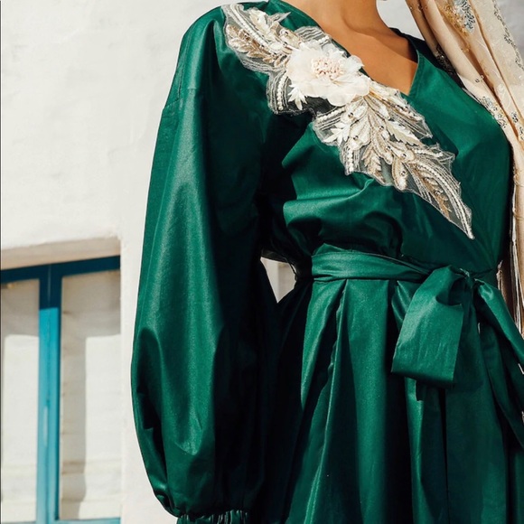 Emerald green long sleeve maxi - Picture 3 of 6